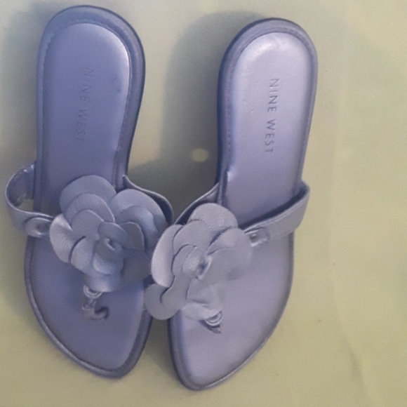 Sandals - Picture 2 of 3